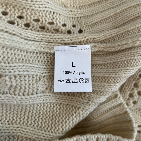 NEW Cabled Cardigan Sweater NEW - Picture 7 of 9